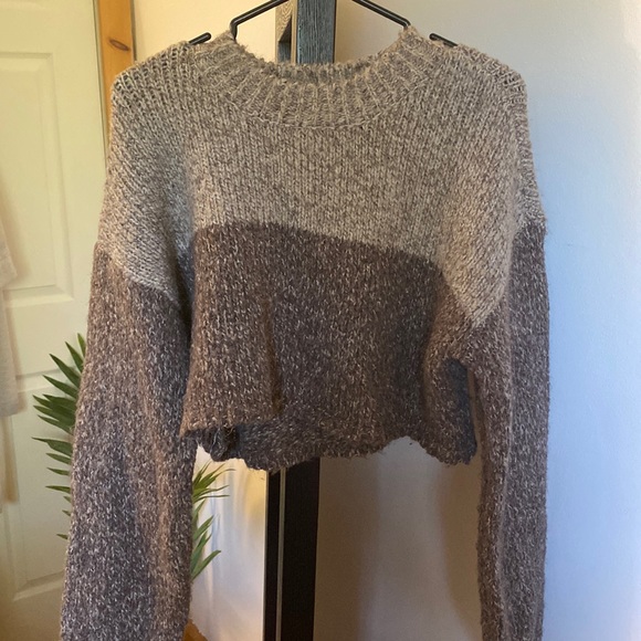 Garage Bubble Sleeve Sweater - Picture 3 of 3